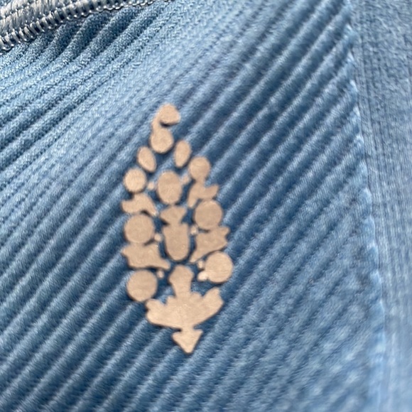 FREE PEOPLE Free Throw Cropped Leggings - Picture 10 of 10